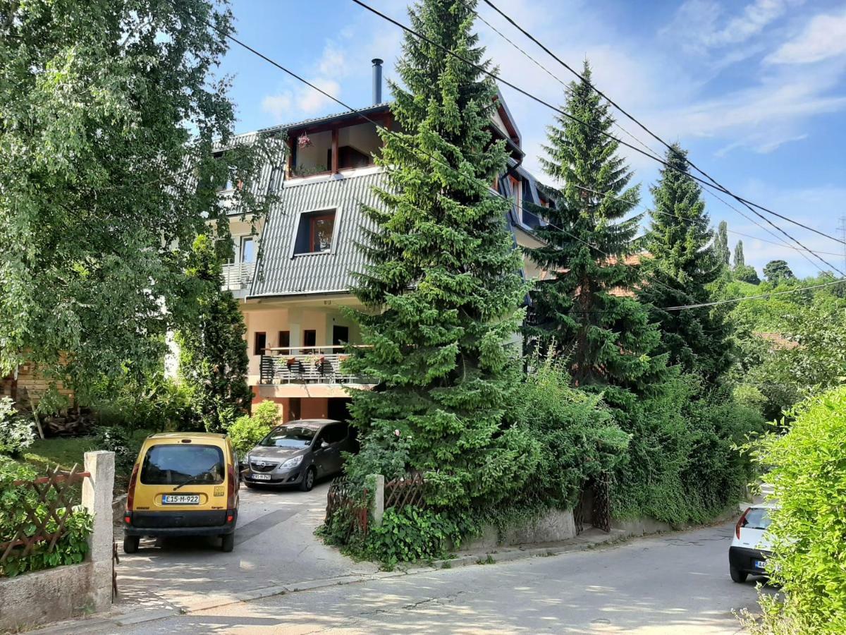 Guesthouse Hill Sarajevo Exterior foto